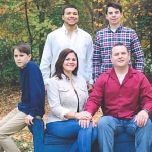 Meet your Posher, Leslie